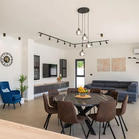 Villa Astral Murvica