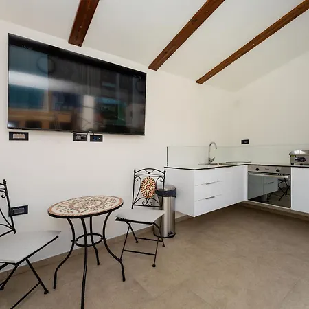 Astral Villa Murvica (Policnik)