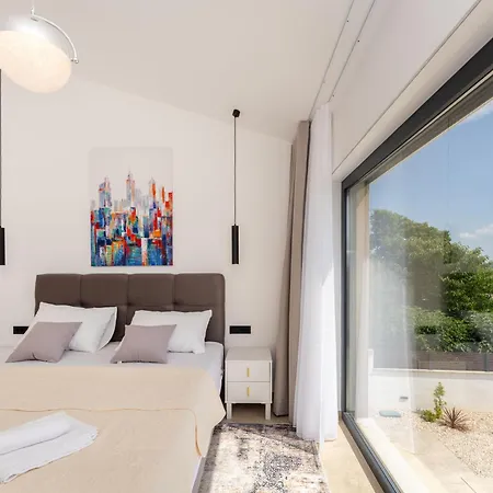 Villa Astral