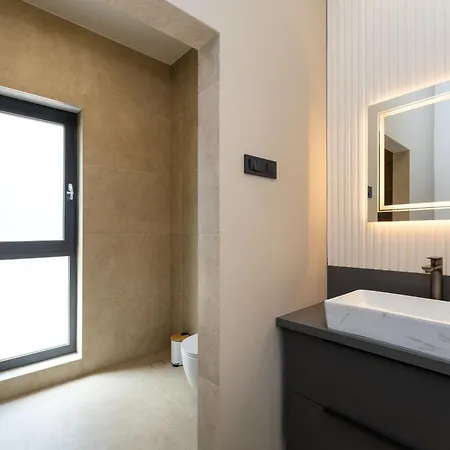 Astral וילה Murvica (Policnik)