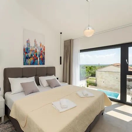 Villa Astral