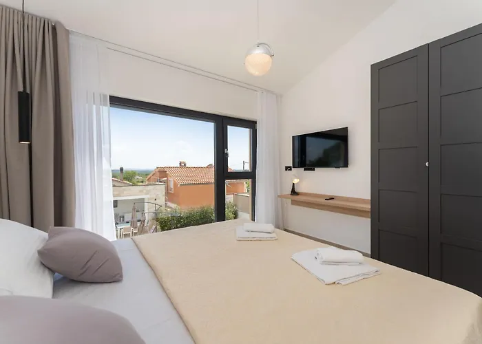 Villa Astral Murvica (Policnik)